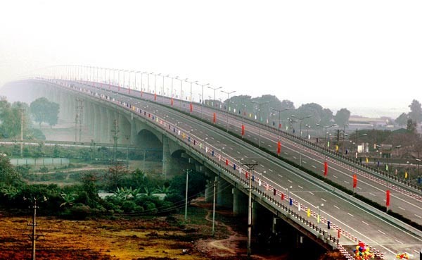 Bridges in Hanoi  - ảnh 4
